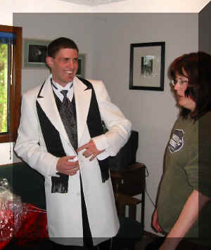 See! I can un do it my self. Thanks for the help Mom. I looove you!